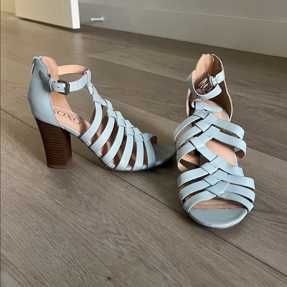XOXO Pale Blue Crisscross Heeled Sandals Size 7 - Picture 5 of 11